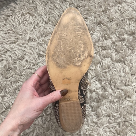 Snakeskin booties - Picture 5 of 8